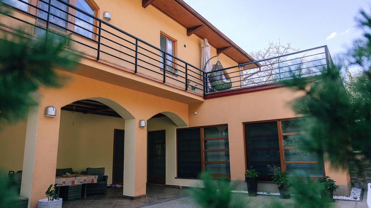 Branik - Wellness, Fitness, Garden Villa Prague