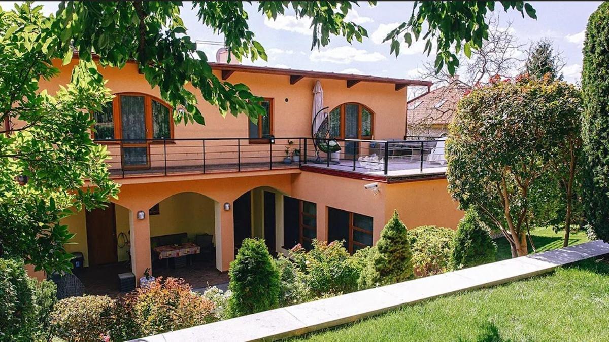 Branik - Wellness, Fitness, Garden * Prague